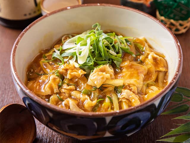 茶美豚(ちゃみぶた)カレーうどん・そば