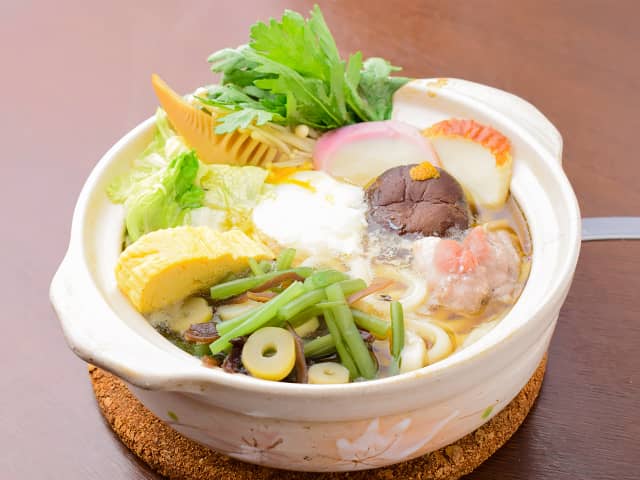 山菜鍋焼きうどん