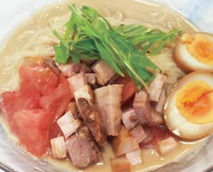 豚バラ肉とトマトのごまだれ冷麺 9月限定850円