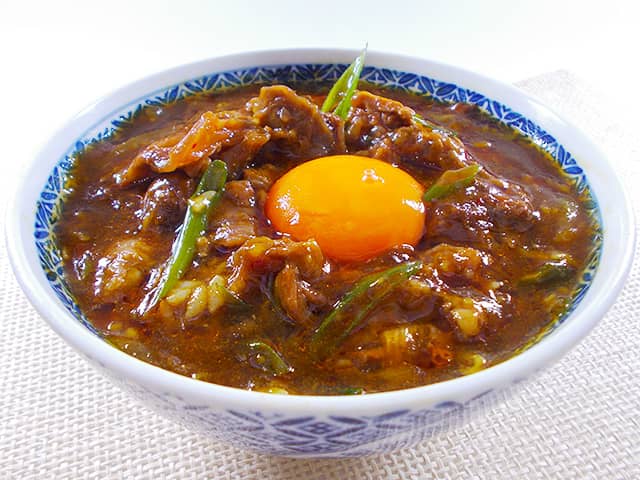 牛スジカレー丼